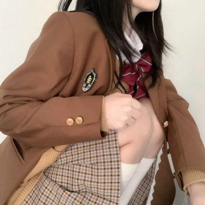 行走的鸡毛掸子 在线观看封面